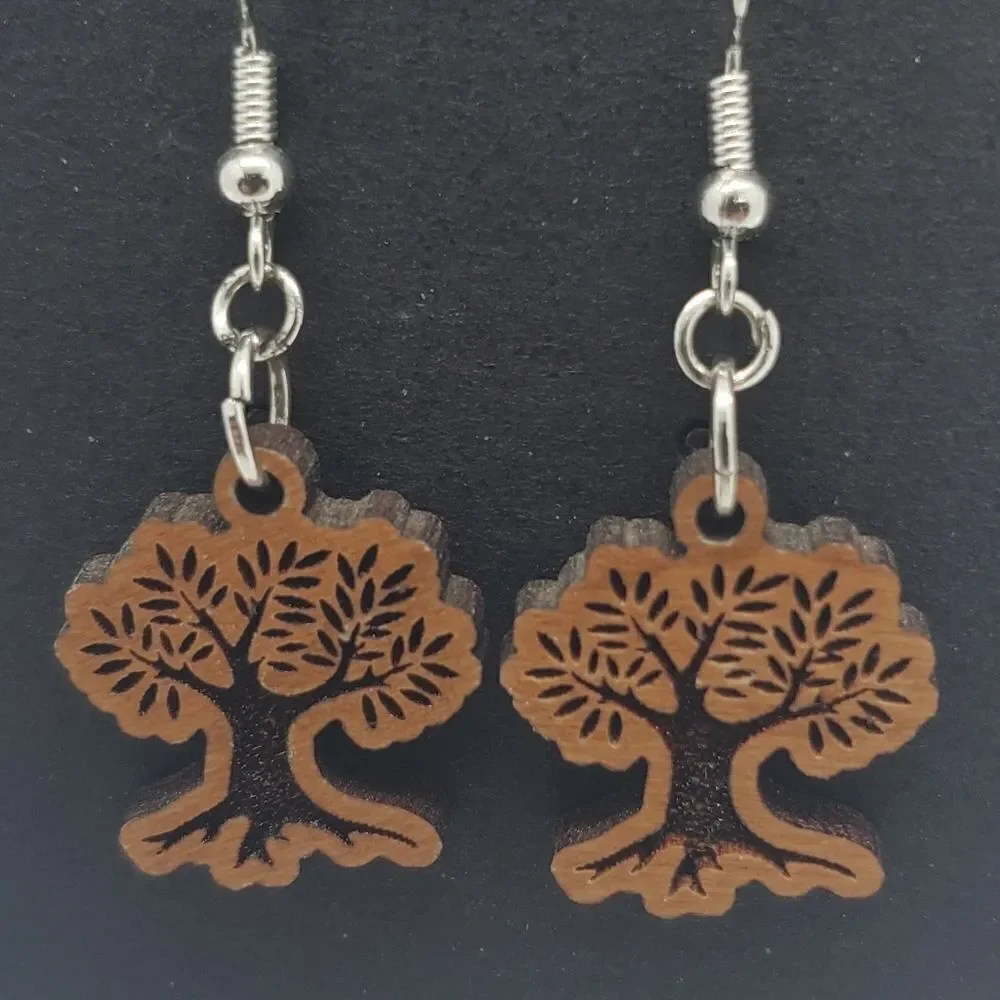 NWT Lakeshore Laser Design Cherry Wood Dangling Tree Earrings